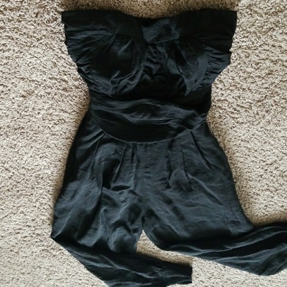 Sweetheart Neckline Black Romper - Picture 4 of 5